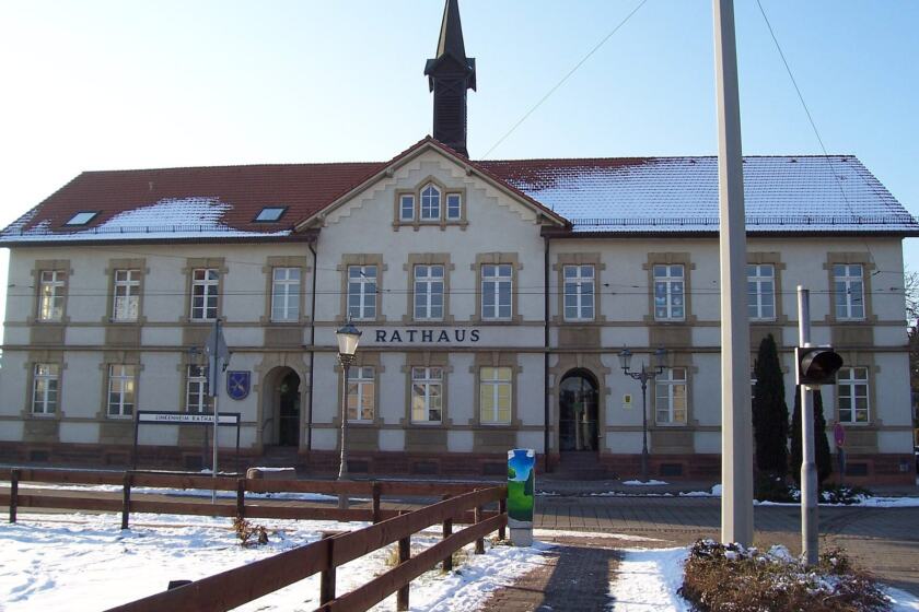 Linkenheim, Rathaus - panoramio